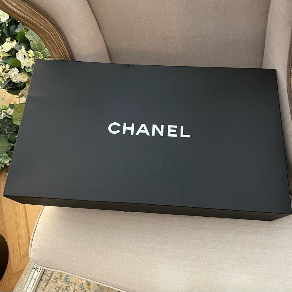 🖤 Chanel gift box large for shoe cloth bag storage organizer
